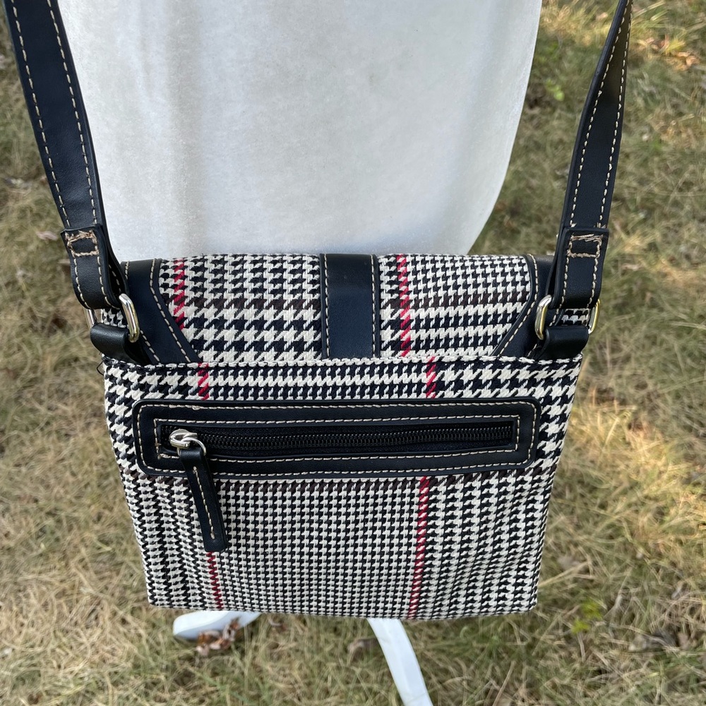 Chaps Houndstooth Patterned Double Zip Crossbody … - image 3